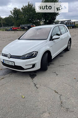 Volkswagen Golf 2016