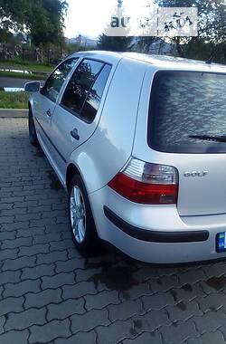 Універсал Volkswagen Golf 1999 в Великому Березному