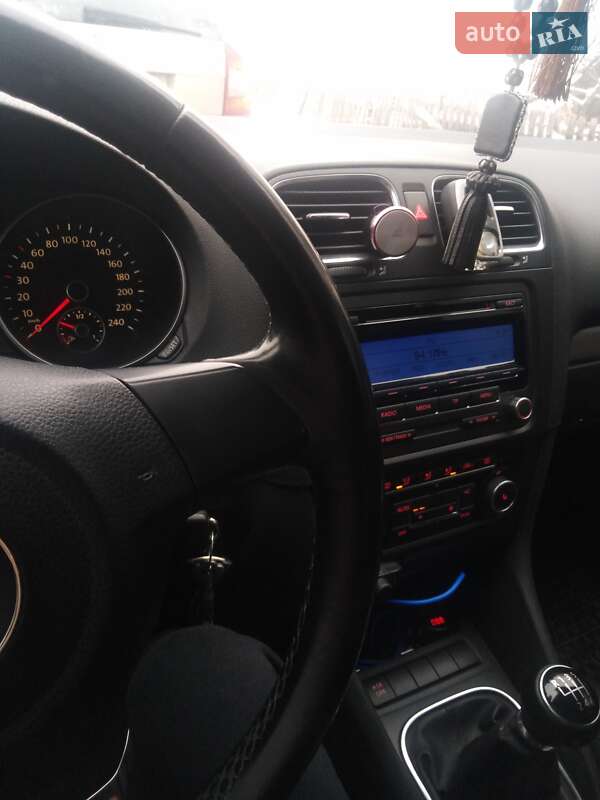 Універсал Volkswagen Golf 2011 в Овручі