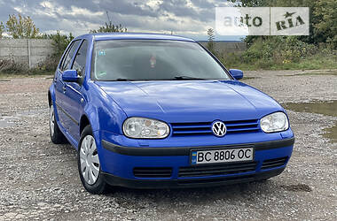 Хэтчбек Volkswagen Golf 2000 в Ровно