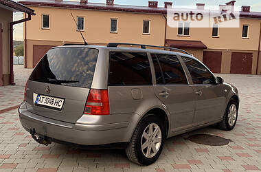 Универсал Volkswagen Golf 2003 в 