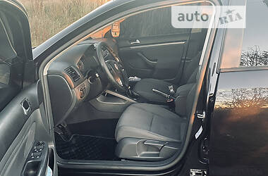 Універсал Volkswagen Golf 2008 в 