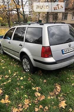 Універсал Volkswagen Golf 1999 в Києві