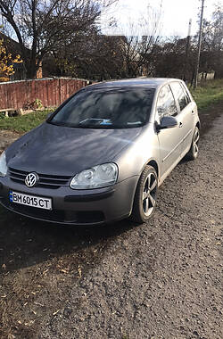 Хетчбек Volkswagen Golf 2005 в Недригайліву