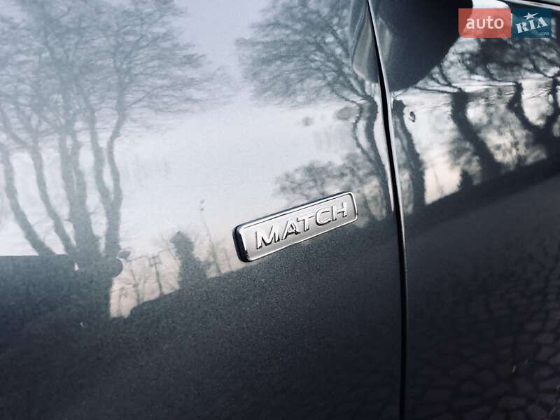 Універсал Volkswagen Golf 2013 в Києві