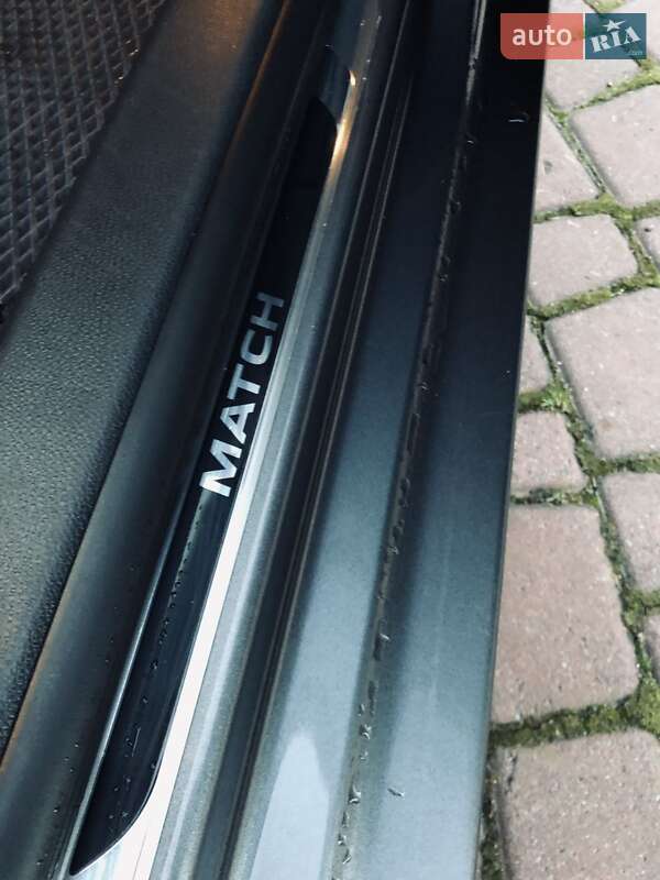 Універсал Volkswagen Golf 2013 в Києві