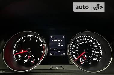 Хетчбек Volkswagen Golf 2020 в 