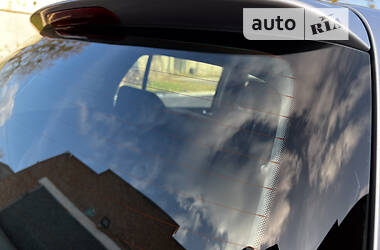 Хэтчбек Volkswagen Golf 2006 в 