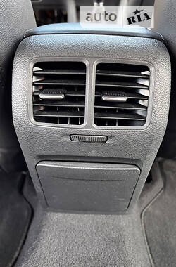 Хэтчбек Volkswagen Golf 2006 в 