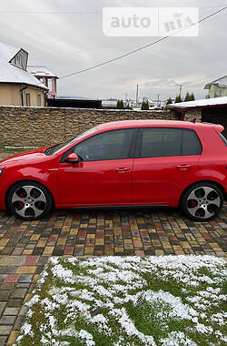 Хэтчбек Volkswagen Golf 2012 в Ровно