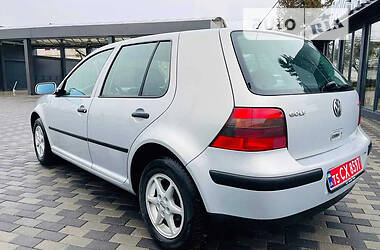 Хэтчбек Volkswagen Golf 2000 в Залещиках