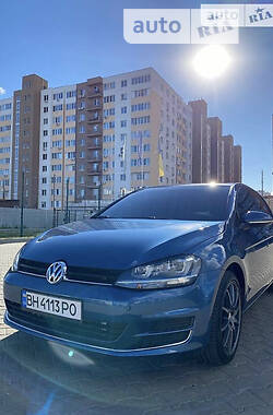 Хэтчбек Volkswagen Golf 2016 в Одессе