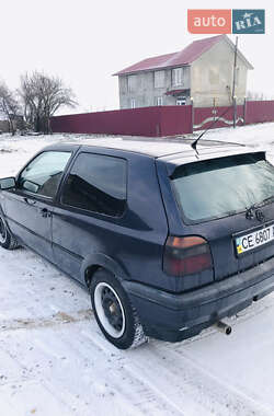 Седан Volkswagen Golf 1993 в 