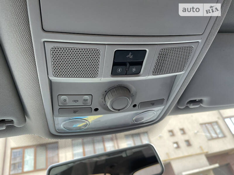 Хэтчбек Volkswagen Golf 2011 в Запорожье