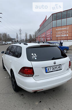 Универсал Volkswagen Golf 2011 в Николаеве