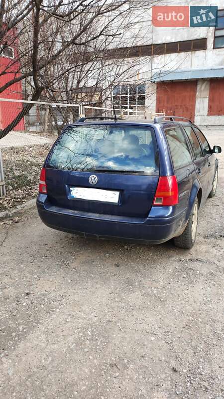 Универсал Volkswagen Golf 2005 в Сумах