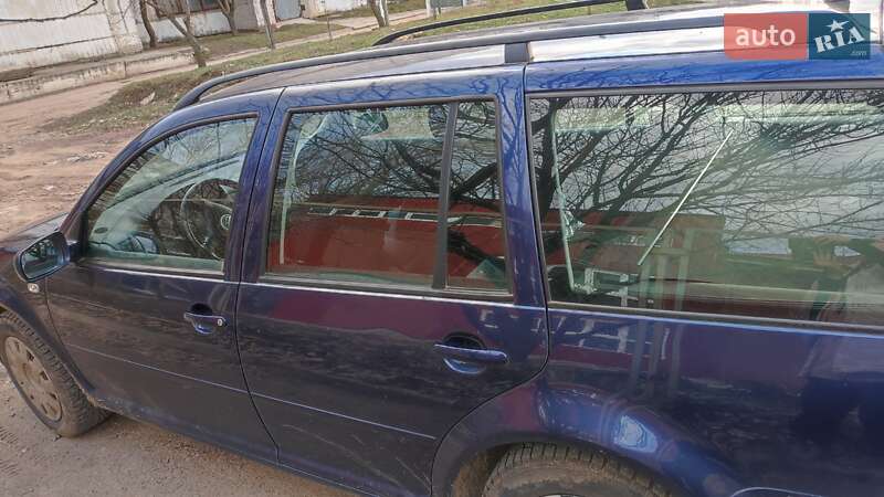 Универсал Volkswagen Golf 2005 в Сумах