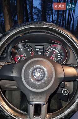 Хэтчбек Volkswagen Golf 2009 в Харькове