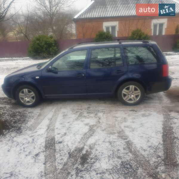 Універсал Volkswagen Golf 2000 в Піщанці