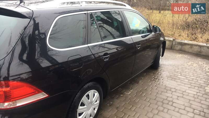 Универсал Volkswagen Golf 2009 в Коростене фото 2 Универсал Volkswagen Golf 2009 в Коростене