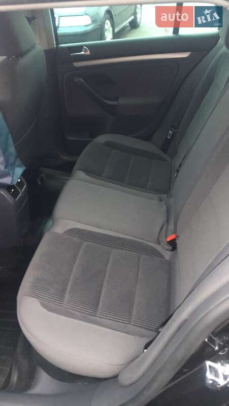 Универсал Volkswagen Golf 2009 в Коростене фото 22 Универсал Volkswagen Golf 2009 в Коростене