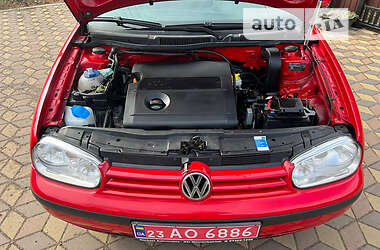 Универсал Volkswagen Golf 2004 в Лубнах