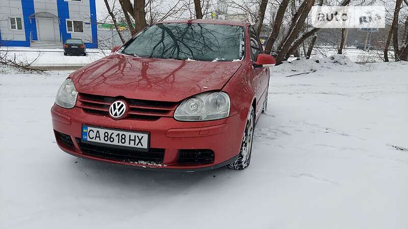 Хетчбек Volkswagen Golf 2007 в Черкасах