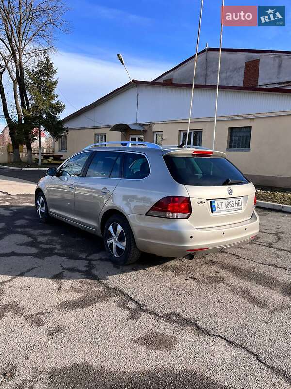 Универсал Volkswagen Golf 2012 в Коломые