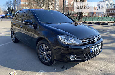 Хэтчбек Volkswagen Golf 2012 в Одессе