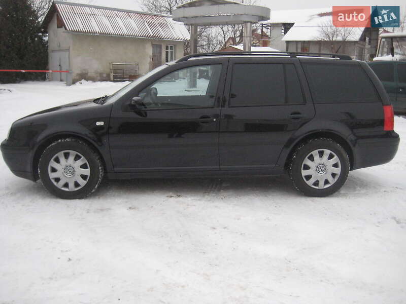 Универсал Volkswagen Golf 2001 в Ивано-Франковске