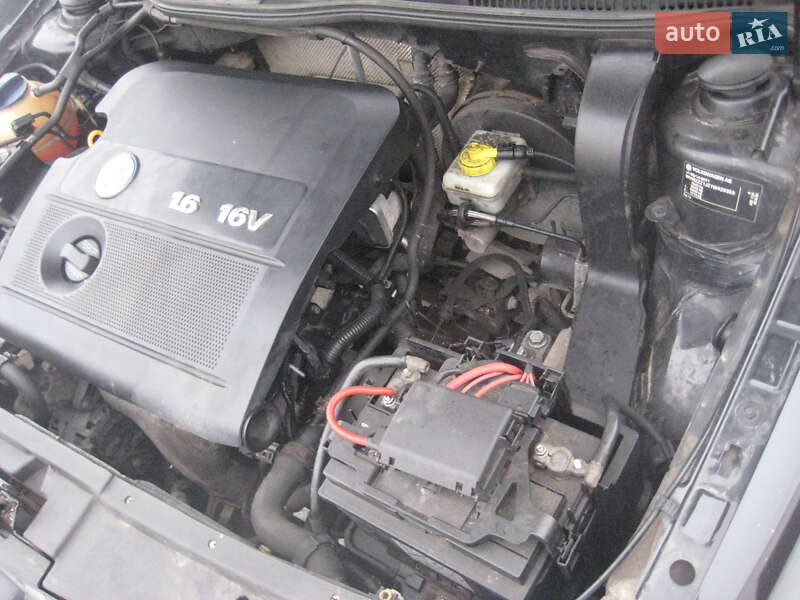 Универсал Volkswagen Golf 2001 в Ивано-Франковске