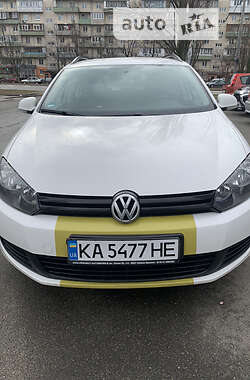 Универсал Volkswagen Golf 2012 в Киеве