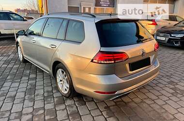 Універсал Volkswagen Golf 2017 в Івано-Франківську
