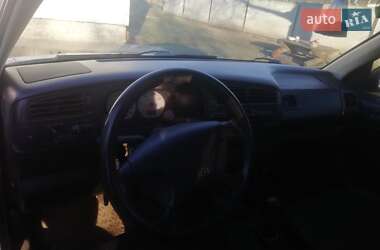 Хэтчбек Volkswagen Golf 1995 в  фото 9 Хэтчбек Volkswagen Golf 1995 в