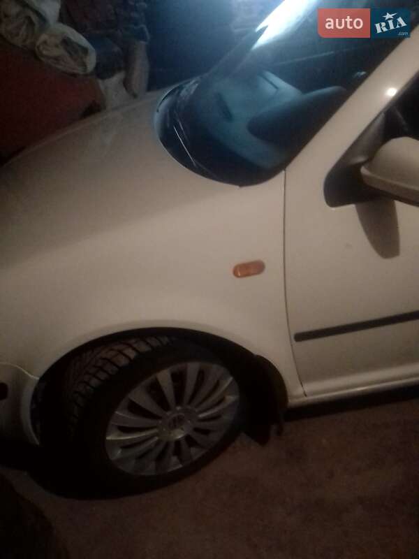 Хэтчбек Volkswagen Golf 1998 в Львове