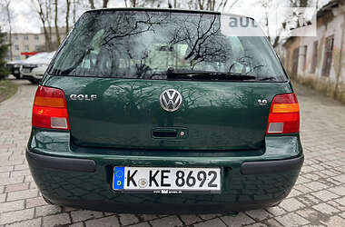 Хэтчбек Volkswagen Golf 2001 в Львове
