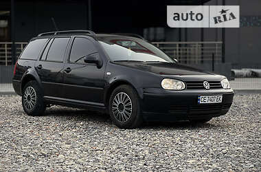 Универсал Volkswagen Golf 2002 в Черновцах