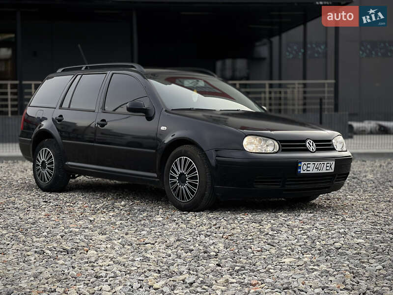 Volkswagen Golf 2002