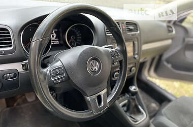 Универсал Volkswagen Golf 2012 в Дрогобыче