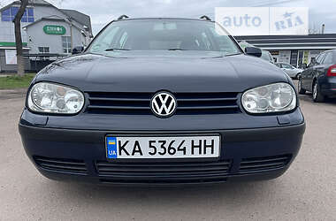 Универсал Volkswagen Golf 2002 в Бахмаче