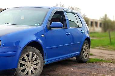 Хетчбек Volkswagen Golf 1998 в Києві