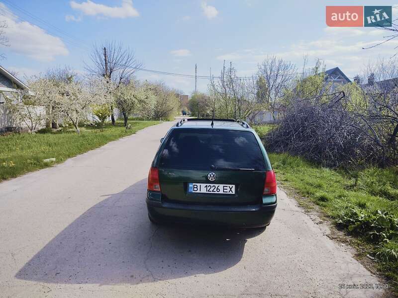 Универсал Volkswagen Golf 2002 в Полтаве