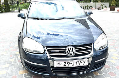 Універсал Volkswagen Golf 2009 в Тернополі