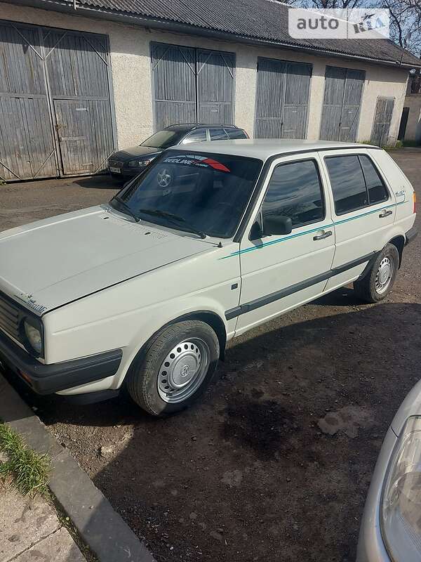 Хетчбек Volkswagen Golf 1991 в Тячеві