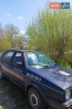 Хэтчбек Volkswagen Golf 1992 в 