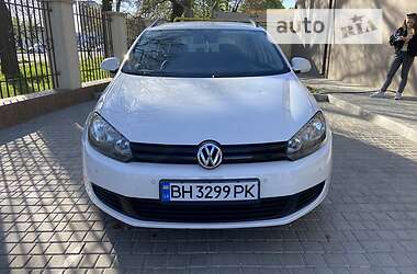 Універсал Volkswagen Golf 2012 в Одесі