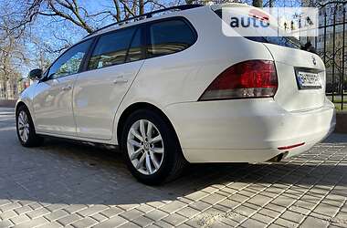 Універсал Volkswagen Golf 2012 в Одесі