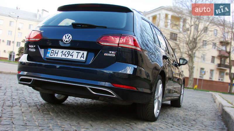Універсал Volkswagen Golf 2018 в Одесі
