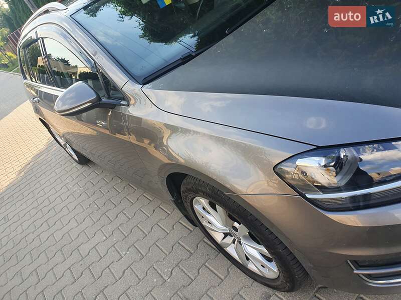 Універсал Volkswagen Golf 2016 в Харкові