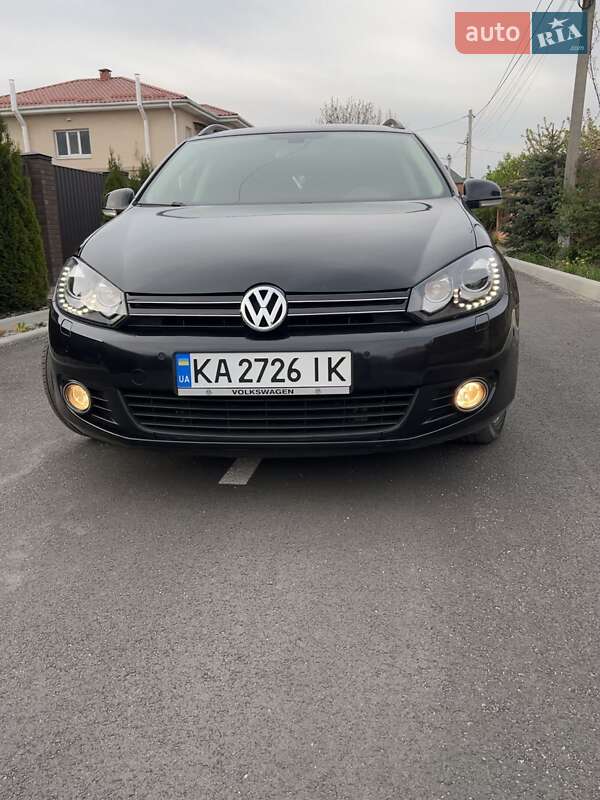 Универсал Volkswagen Golf 2011 в Киеве